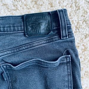 Levi’s high Rise Skinnies, 29